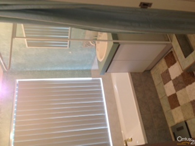 36 St Elias Place, Caversham WA 6055