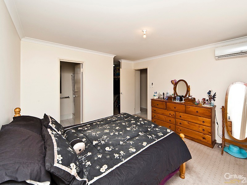 28 Parnham Avenue, Ellenbrook WA 6069