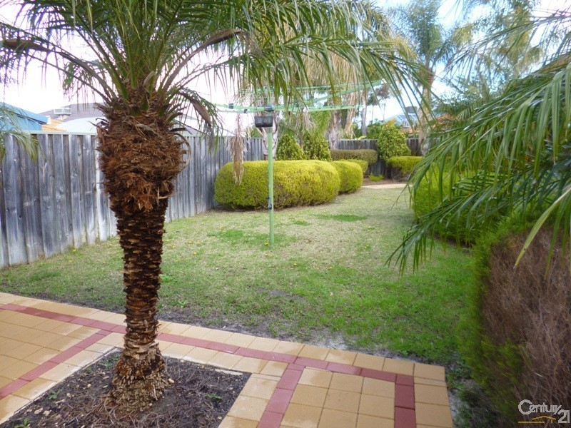 10 Millicent Way, Landsdale WA 6065