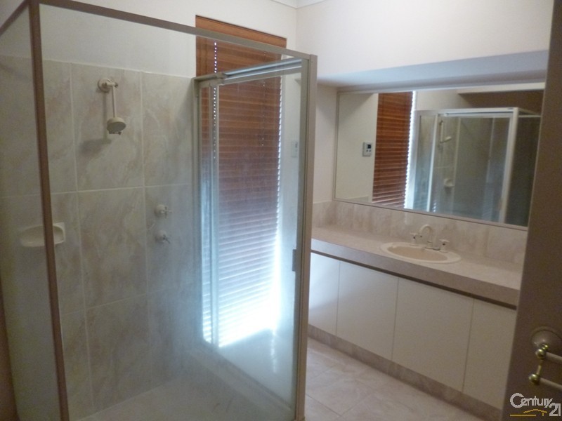 10 Millicent Way, Landsdale WA 6065