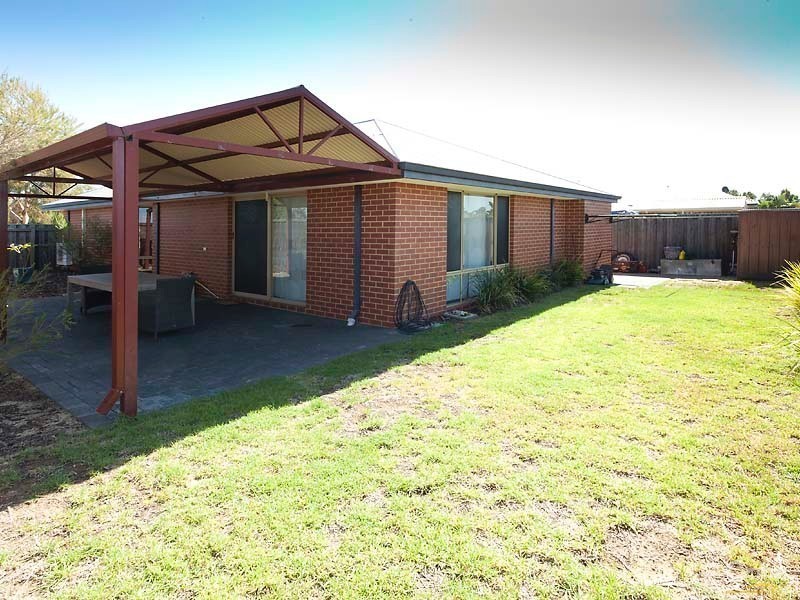 58 Larrawa Circle, Ellenbrook WA 6069