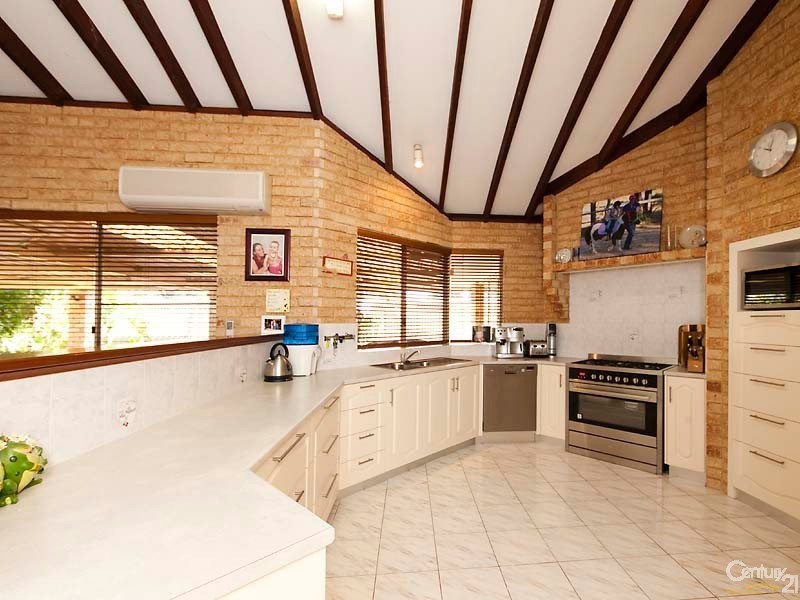 139 Railway Parade, Upper Swan WA 6069