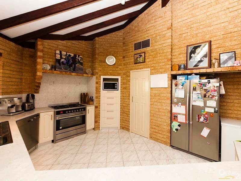 139 Railway Parade, Upper Swan WA 6069