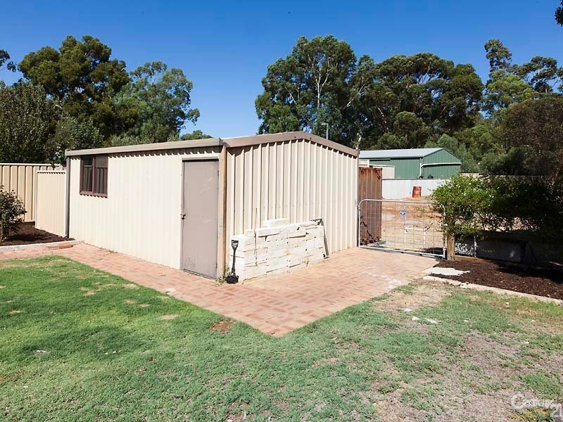 139 Railway Parade, Upper Swan WA 6069