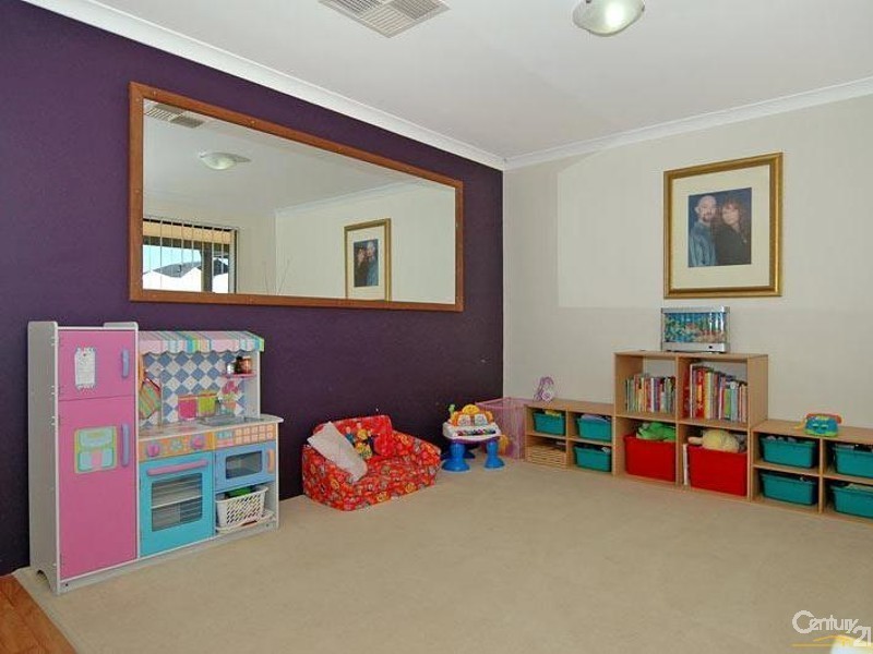 20 Brookmount Drive, Ellenbrook WA 6069