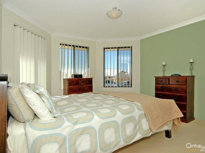 20 Brookmount Drive, Ellenbrook WA 6069