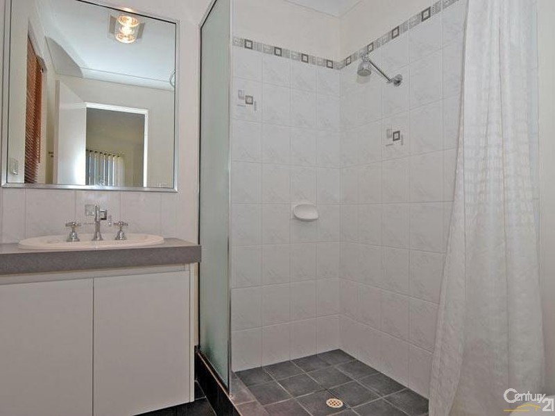 20 Brookmount Drive, Ellenbrook WA 6069