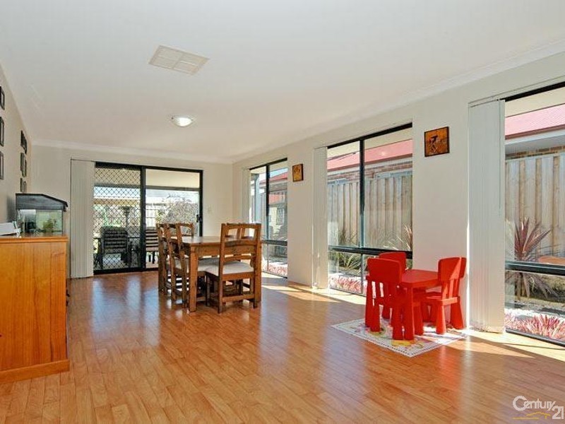 20 Brookmount Drive, Ellenbrook WA 6069