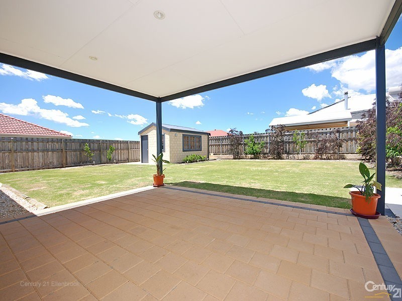 20 Brookmount Drive, Ellenbrook WA 6069