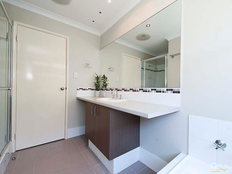98 Marden Grange, Aveley WA 6069