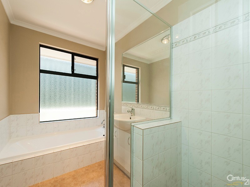 27 Amethyst Parkway, Aveley WA 6069