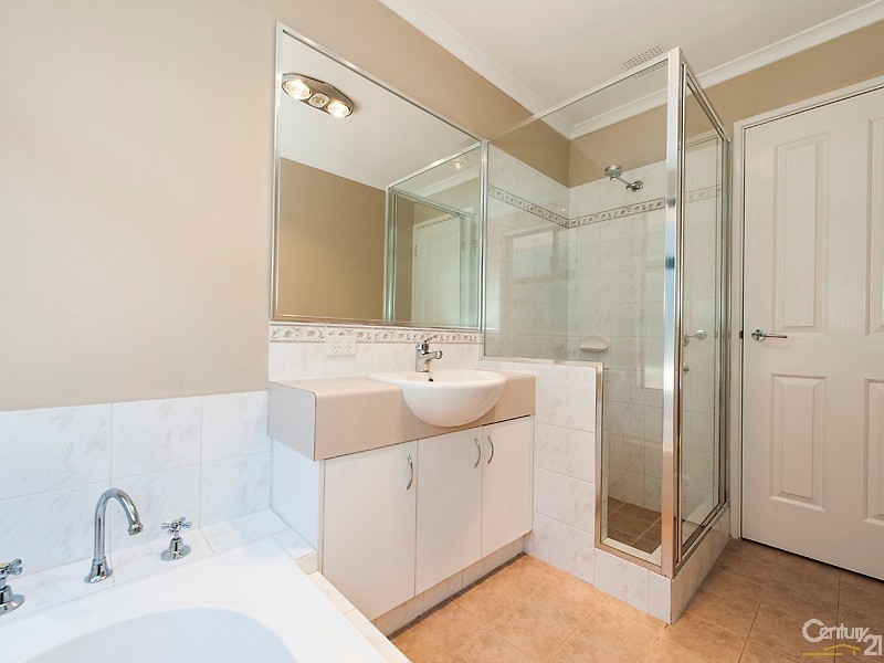 27 Amethyst Parkway, Aveley WA 6069