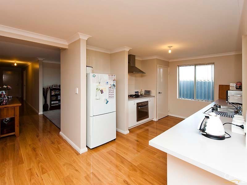 11 Duvall Parkway, Aveley WA 6069