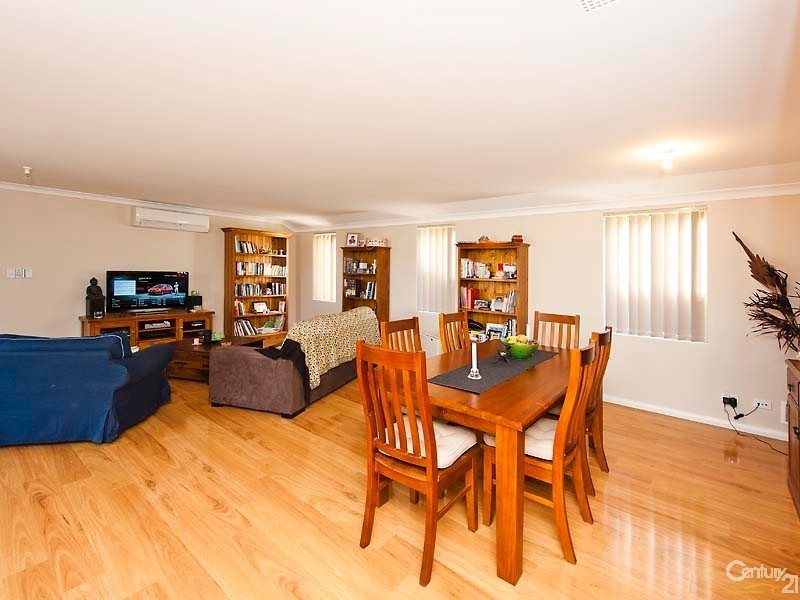 11 Duvall Parkway, Aveley WA 6069