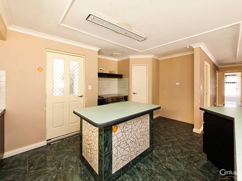 11 Pinea Turn, Ellenbrook WA 6069