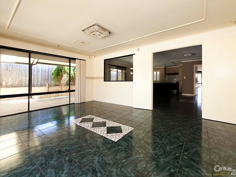 11 Pinea Turn, Ellenbrook WA 6069