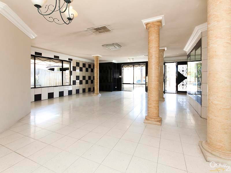 11 Pinea Turn, Ellenbrook WA 6069