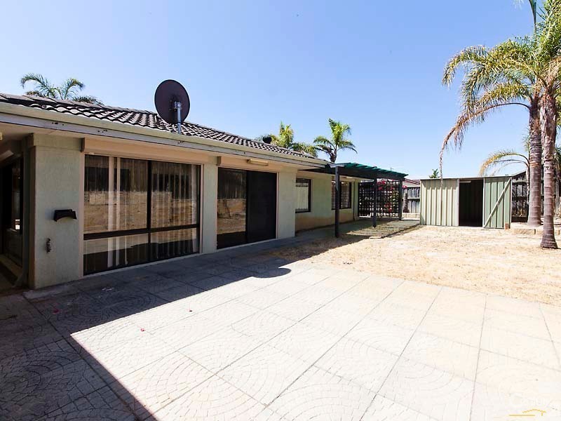 11 Pinea Turn, Ellenbrook WA 6069