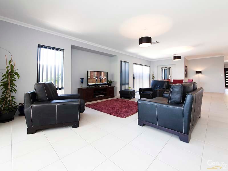 31 Bellazario Promenade, Aveley WA 6069