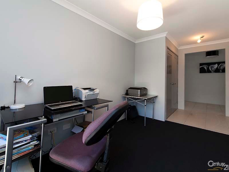 31 Bellazario Promenade, Aveley WA 6069