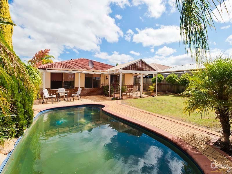 14 Pinea Turn, Ellenbrook WA 6069