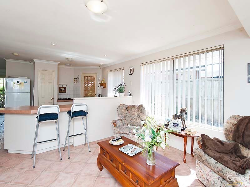 14 Pinea Turn, Ellenbrook WA 6069