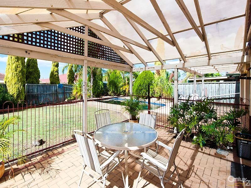 14 Pinea Turn, Ellenbrook WA 6069