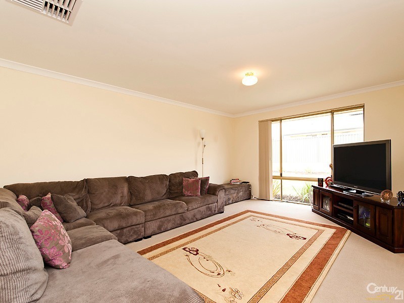 359 Millhouse Road, Aveley WA 6069