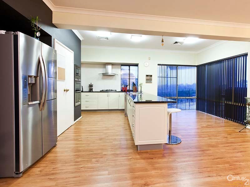 30 Tokay Lane, The Vines WA 6069