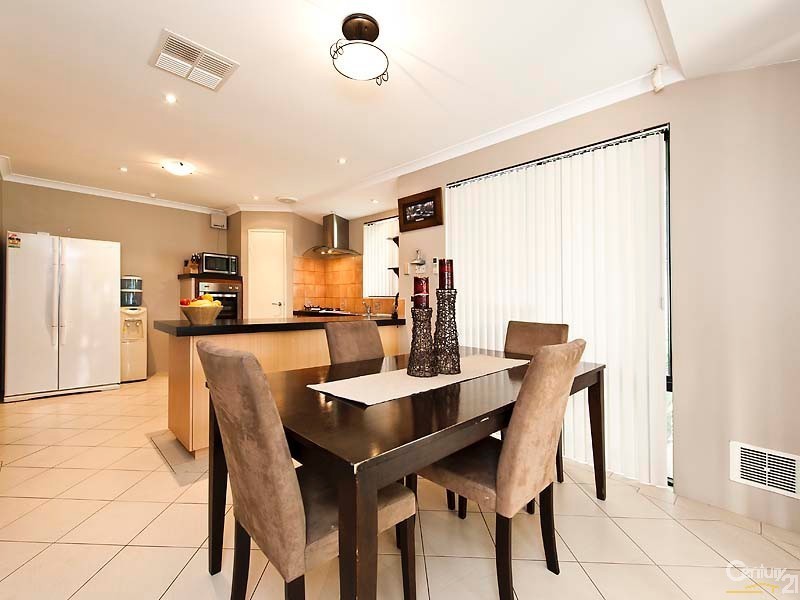 48 Millstream Grove, Ellenbrook WA 6069