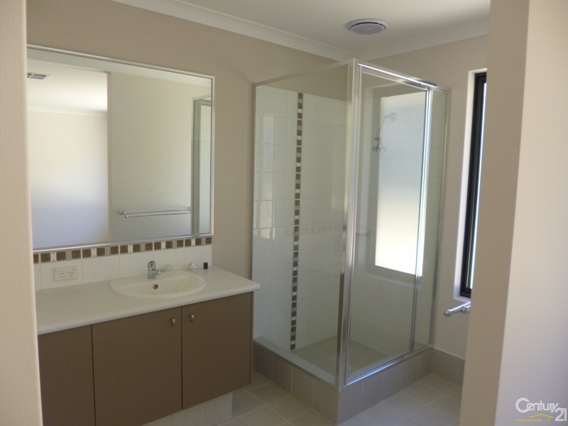 43 Marden Grange, Aveley WA 6069