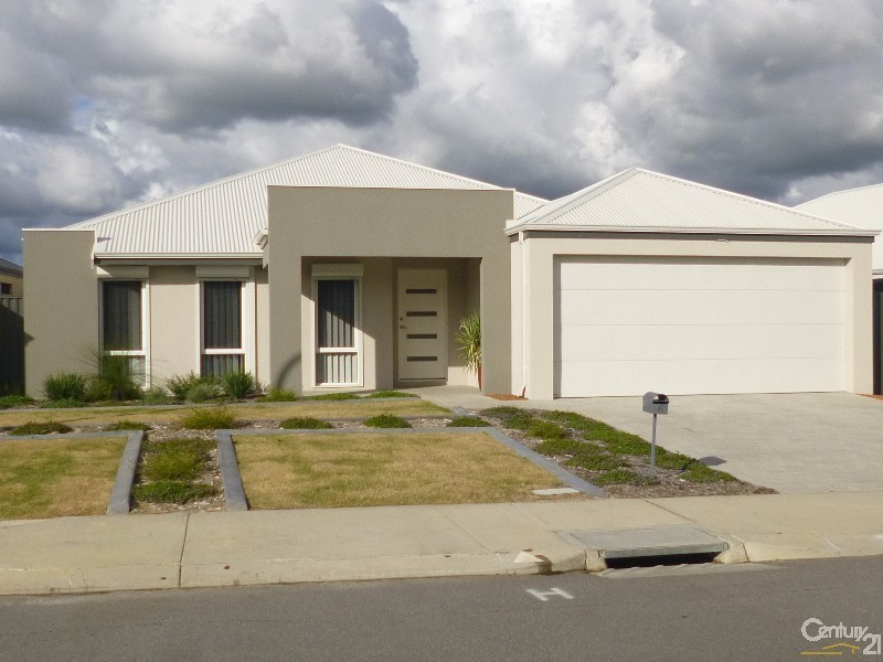 6 Castlefern Street, Ellenbrook WA 6069