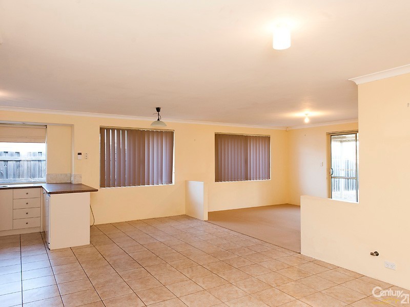 6 Karbar Pass, Ellenbrook WA 6069