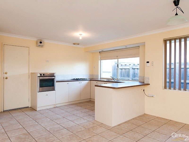 6 Karbar Pass, Ellenbrook WA 6069