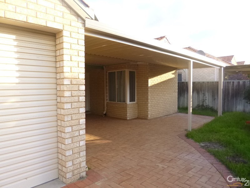 12  Watervista Close, The Vines WA 6069