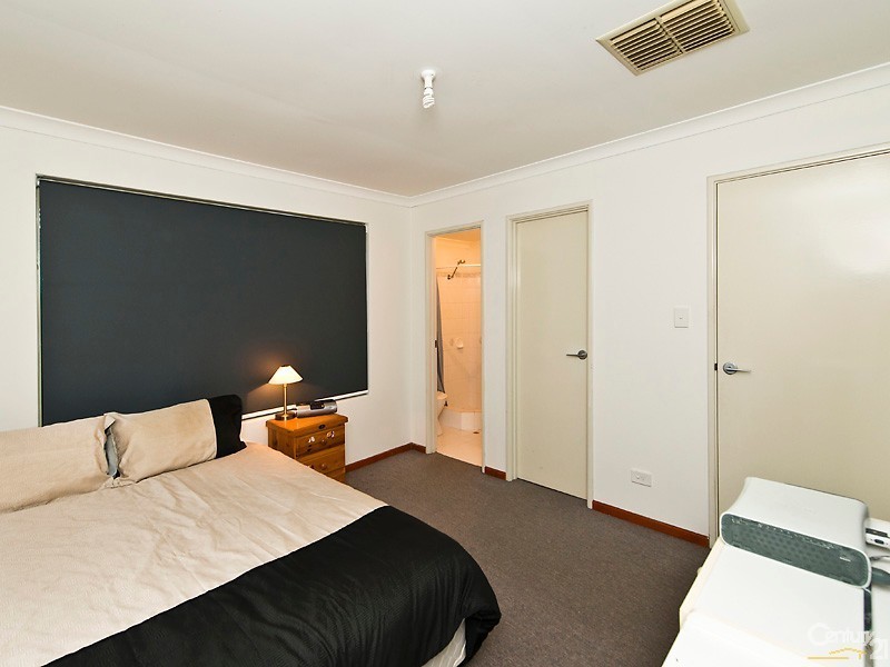 14 Regelia Turn, Ellenbrook WA 6069