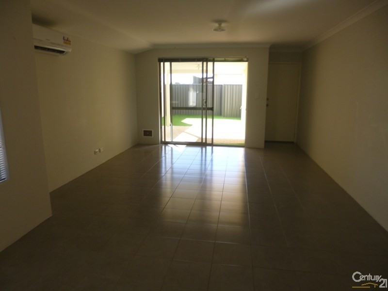 6 Moreau, Ellenbrook WA 6069