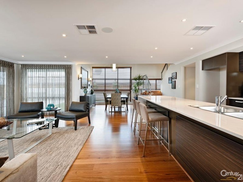 9 Adlington Way, Ellenbrook WA 6069