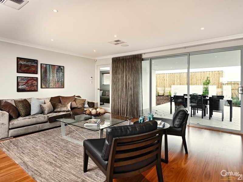 9 Adlington Way, Ellenbrook WA 6069