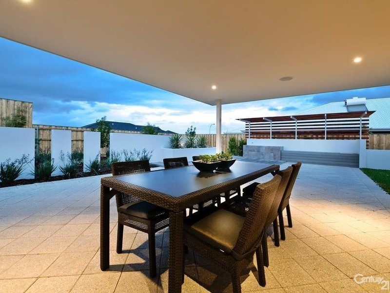 9 Adlington Way, Ellenbrook WA 6069