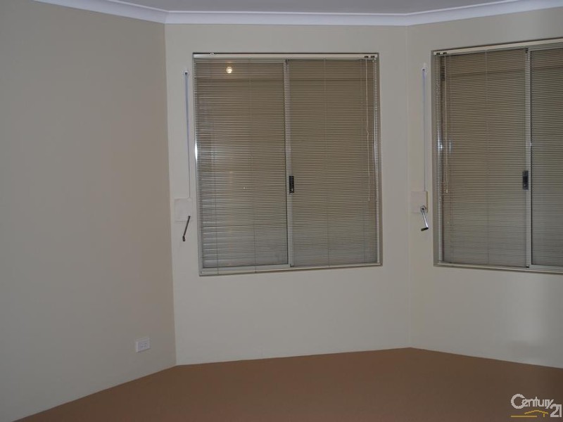 6 Karbar Pass, Ellenbrook WA 6069