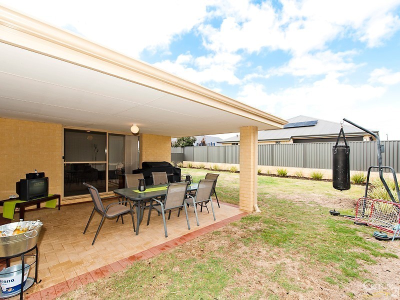 359 Millhouse Road, Aveley WA 6069