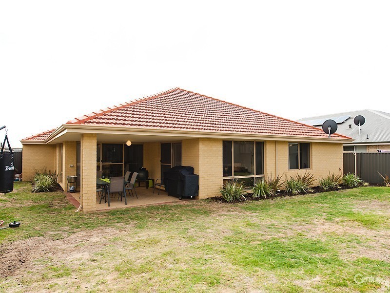 359 Millhouse Road, Aveley WA 6069