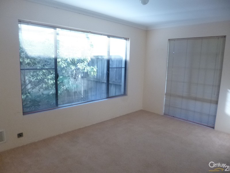 19 Trieste Avenue, Ellenbrook WA 6069