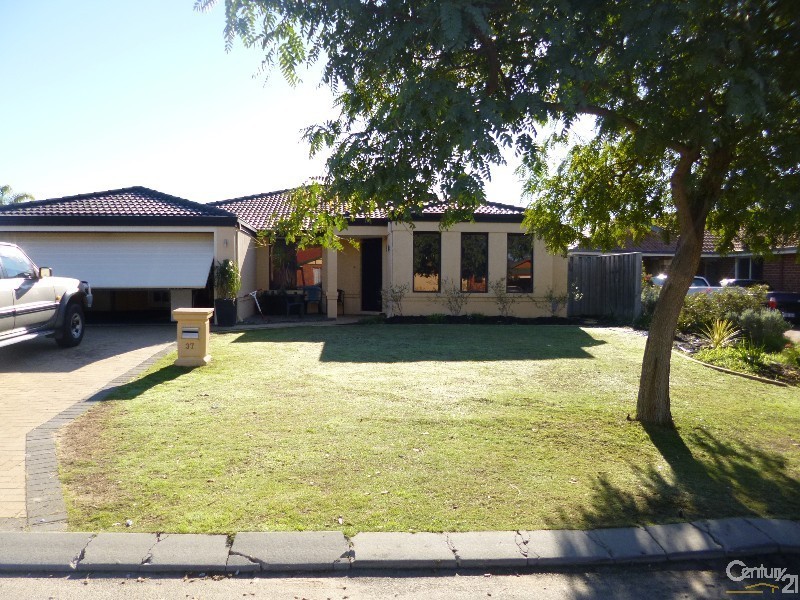37 Tokara Avenue, Henley Brook WA 6055