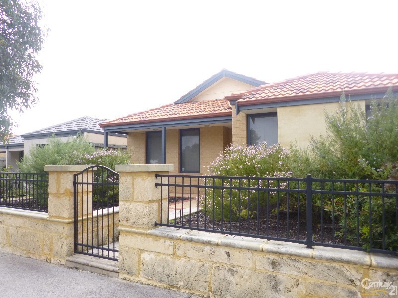 4 Dunrobin Drive, Ellenbrook WA 6069