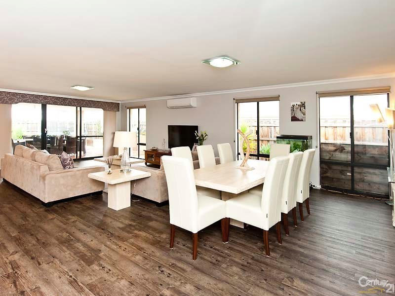 14 Jervis Drive, Ellenbrook WA 6069