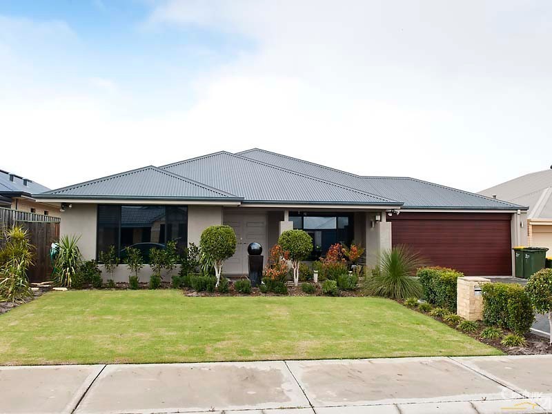 14 Jervis Drive, Ellenbrook WA 6069