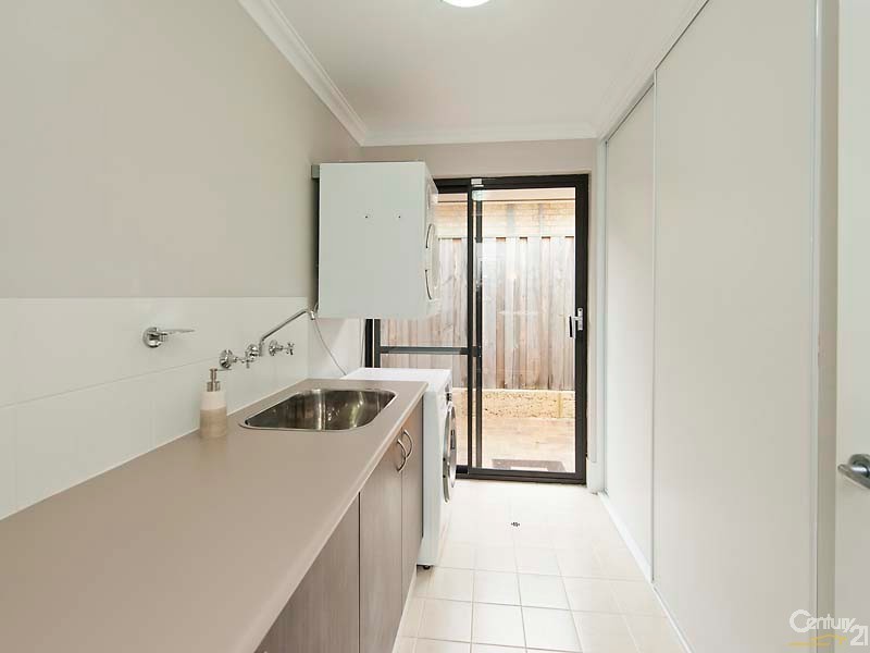 14 Jervis Drive, Ellenbrook WA 6069