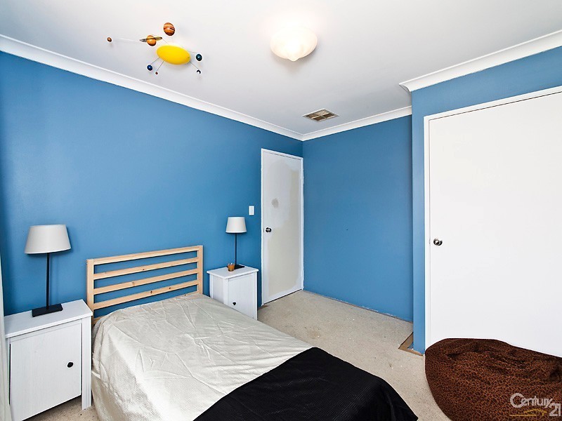 16 Napoli Ave, Ellenbrook WA 6069